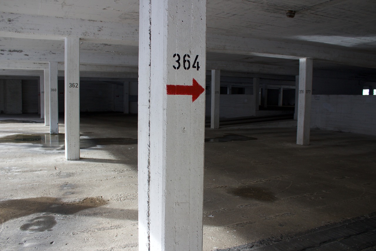 multi storey car park, parking spot, park level, parking space, garage, architecture, concrete, parking spaces, abandoned, bleak, parking deck, city, building, number, lost place, abandoned premises